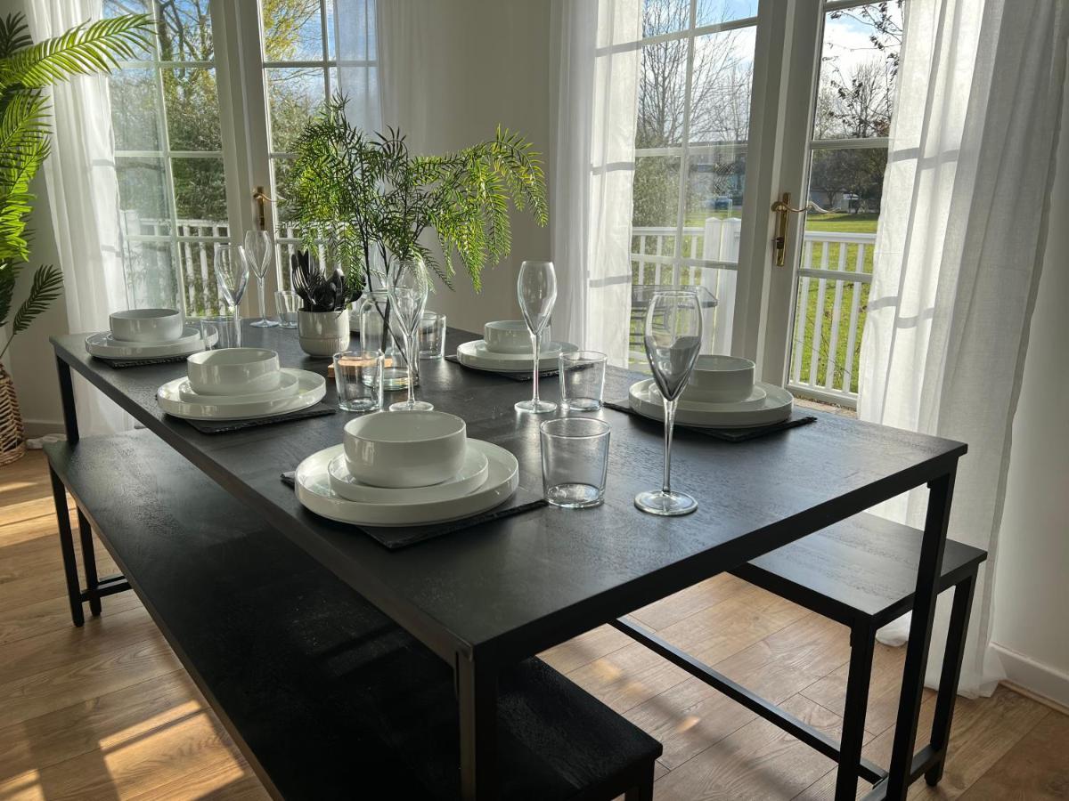 Barnsley, Turret House Windrush Holiday home *